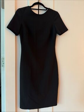 Zara Black Short-Sleeve Mini Sheath Dress